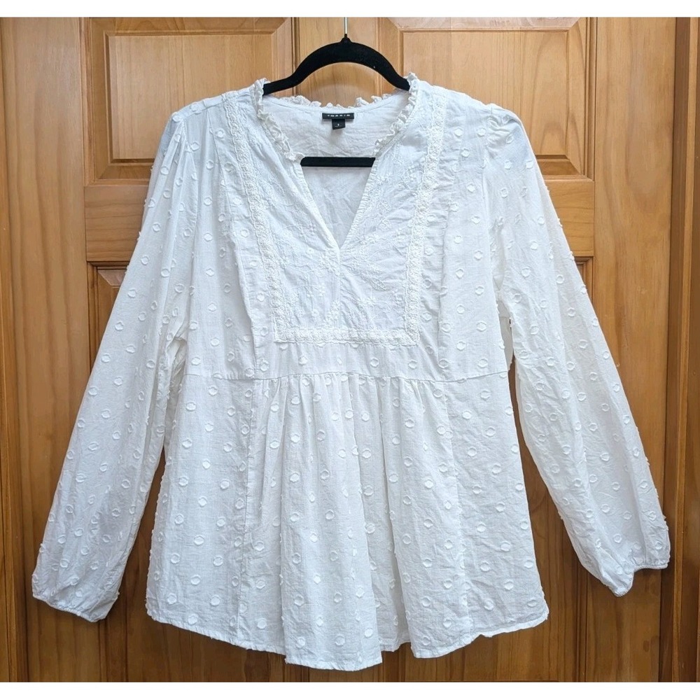 Torrid Women's Size 1 (US 14-16) Top White Blouse Baby Doll Ruffle Eyelet Fabric
